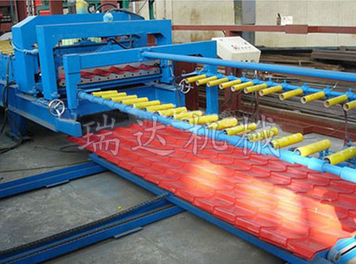 自動垛料機(jī)